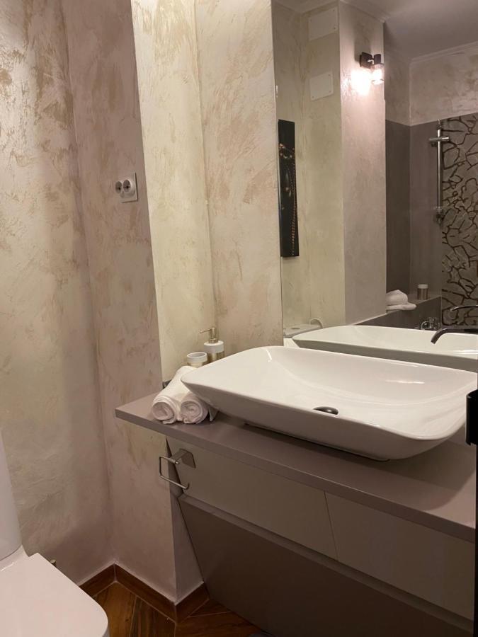 Victoriei Deluxe Suites Βουκουρέστι Εξωτερικό φωτογραφία